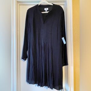 Women’s knee length dress